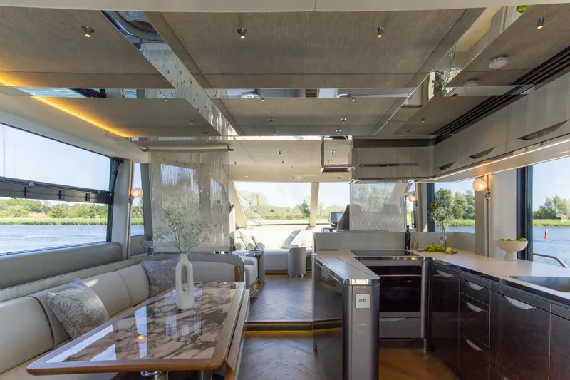 Slide: The Image of Galeon 620 FLY 2027 - 7518850