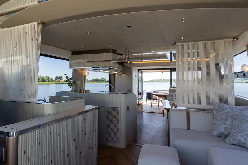 Slide: The Image of Galeon 620 FLY 2027 - 7518855