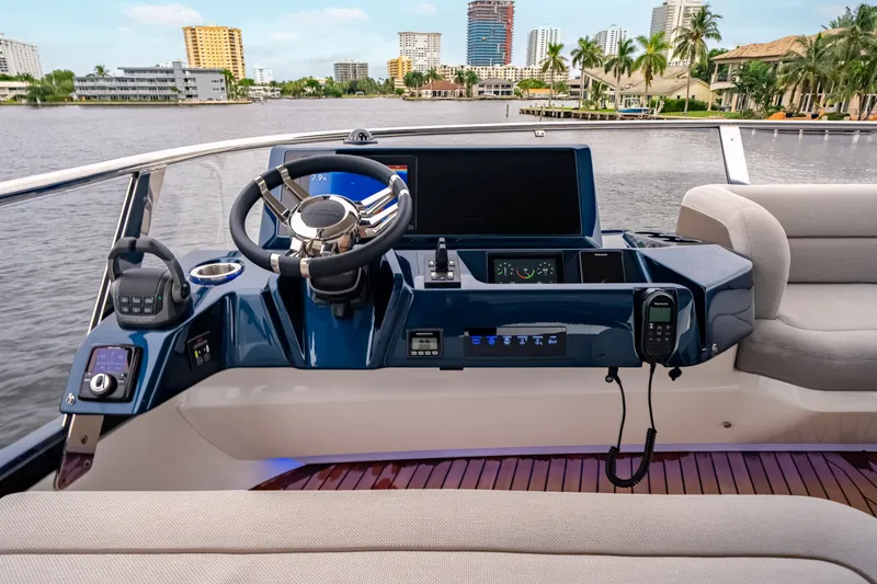 Slide: The Image of Galeon 620 FLY 2027 - 8051293
