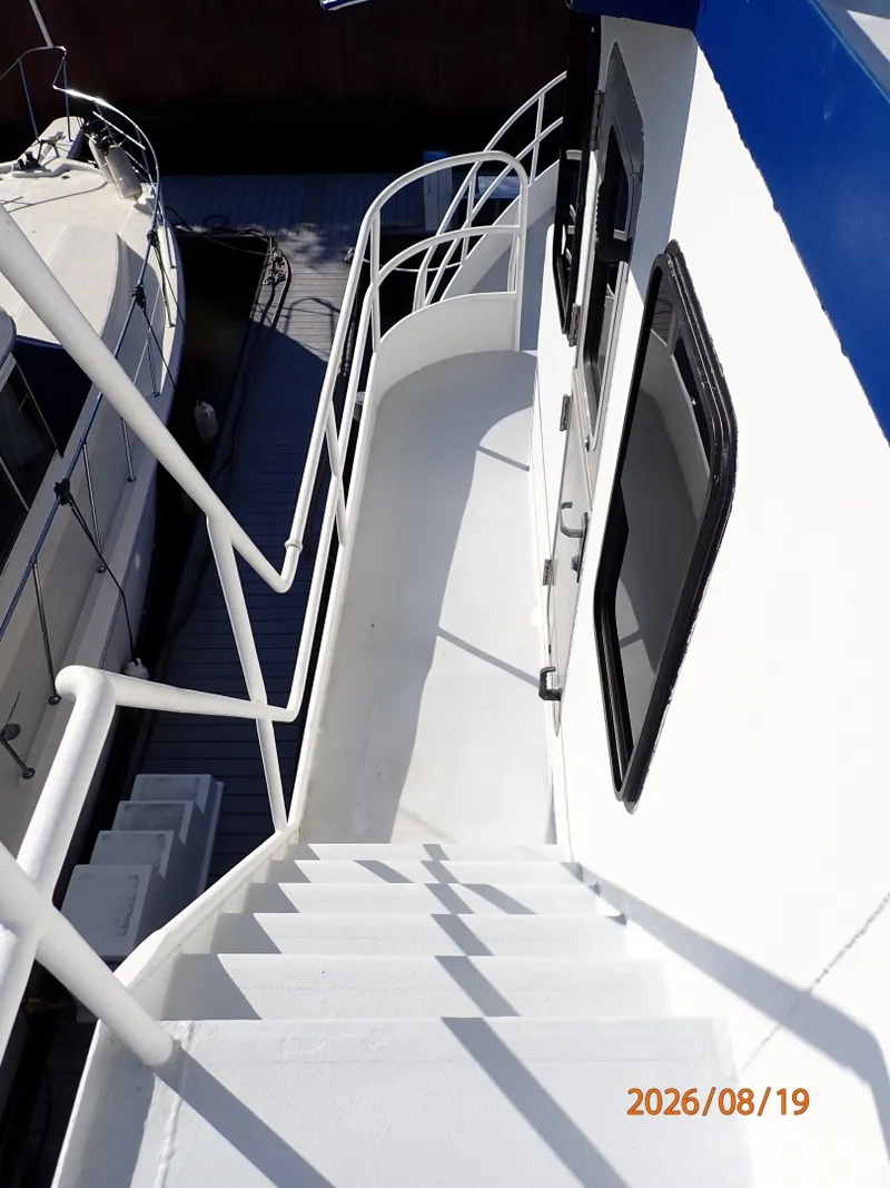 Slide: The Image of Steel Magnolia upper port side deck2 - 7522163