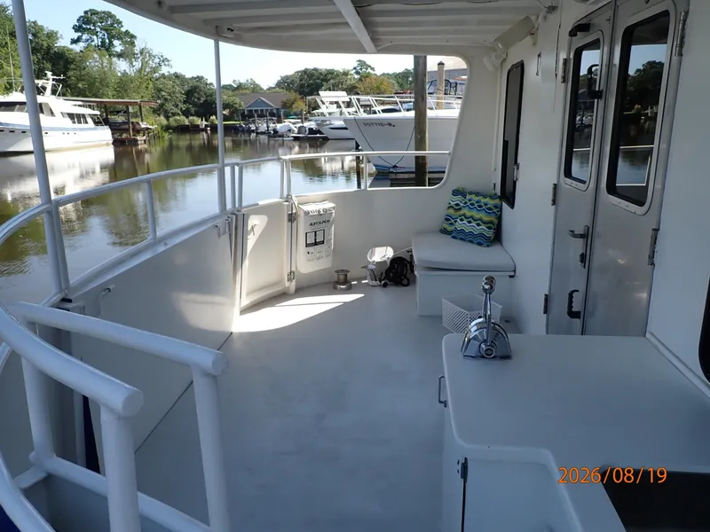 Slide: The Image of Steel Magnolia lower aftdeck port - 7522019