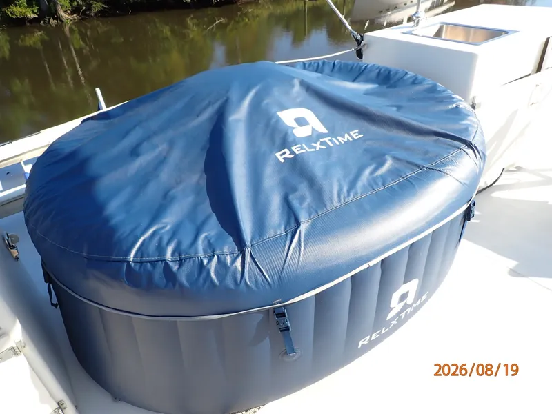 Slide: The Image of Steel Magnolia sundeck hot tub - 7522126