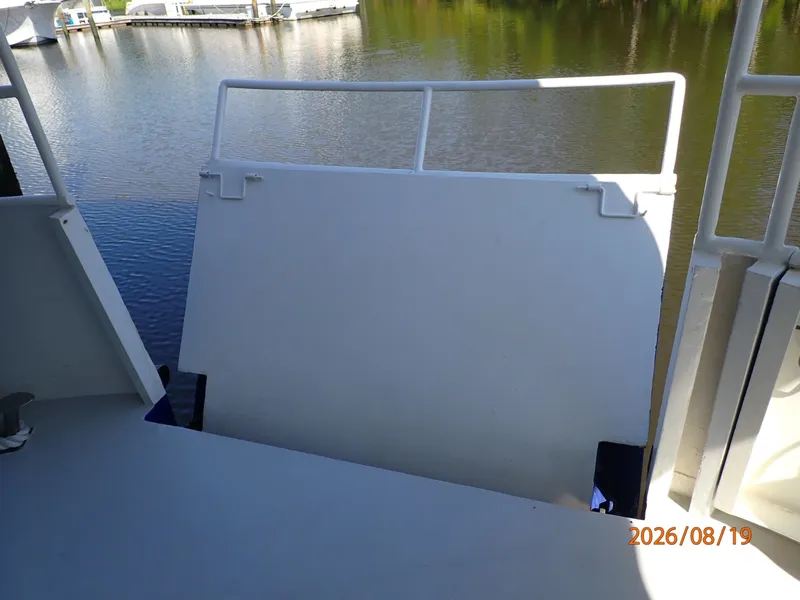 Slide: The Image of Steel Magnolia swimplatform2 - 7522142