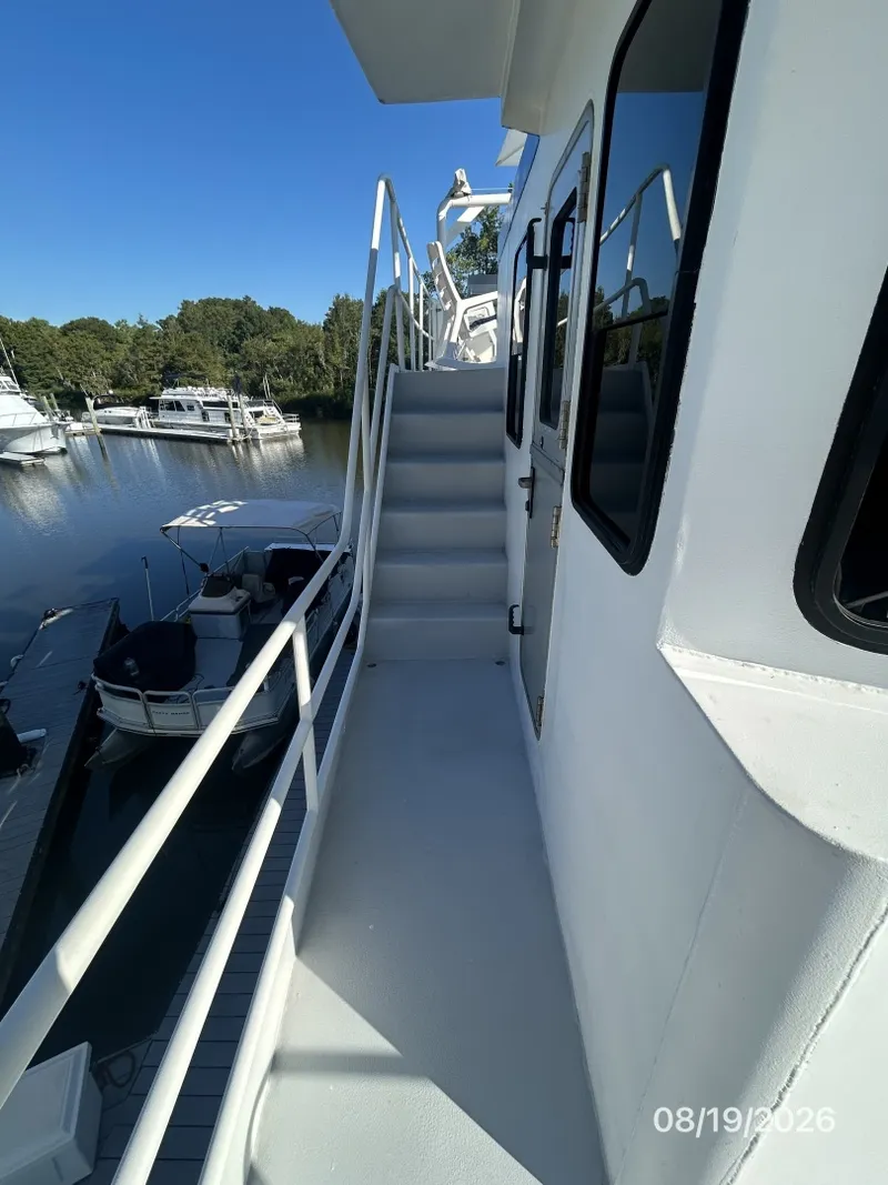 Slide: The Image of Steel Magnolia upper starboard side deck1 - 7522166