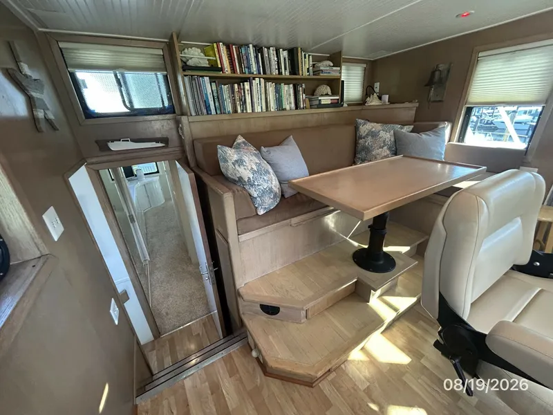 Slide: The Image of Steel Magnolia pilothouse aft - 7522052