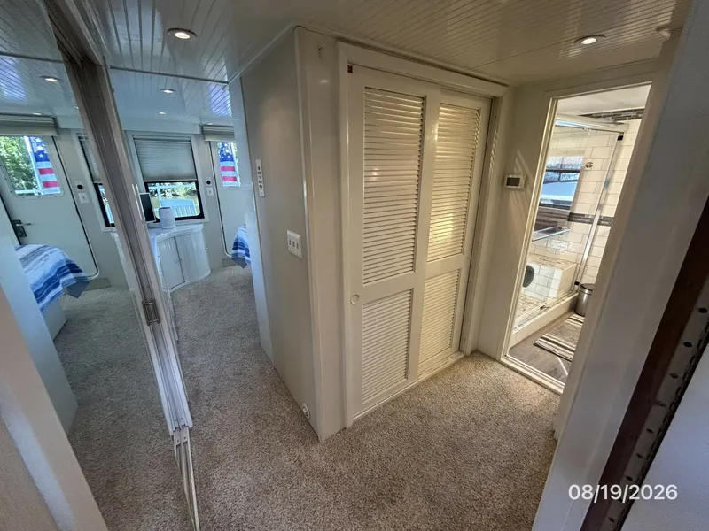 Slide: The Image of Steel Magnolia master stateroom forward entrance - 7522036