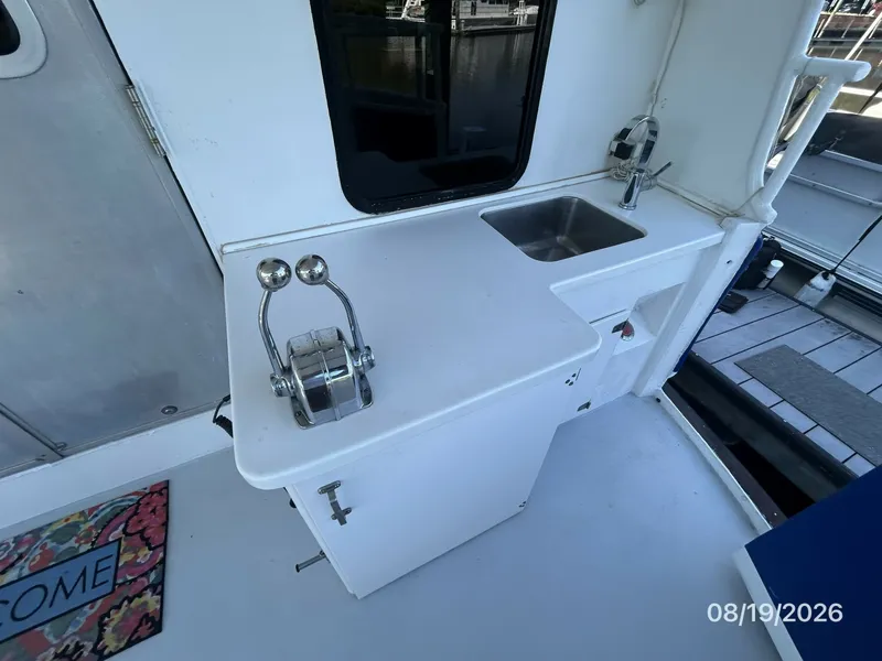 Slide: The Image of Steel Magnolia lower aftdeck wetbar - 7522027