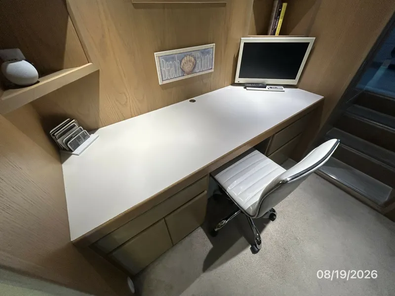 Slide: The Image of Steel Magnolia office desk - 7522046