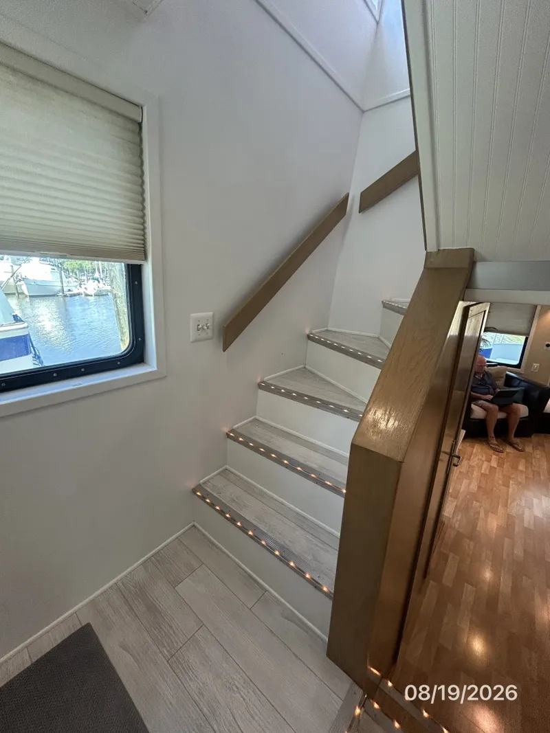 Slide: The Image of Steel Magnolia starboard companionway2 - 7522114
