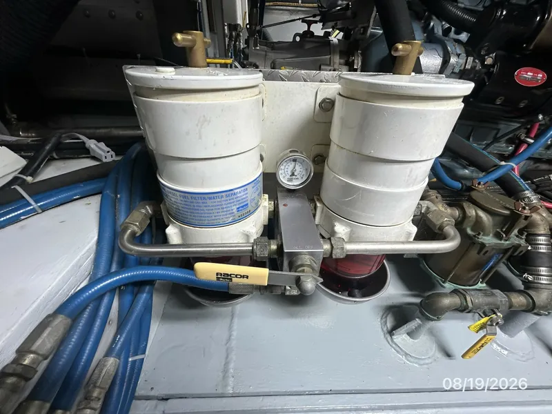 Slide: The Image of Steel Magnolia port Racor fuel filters - 7522096