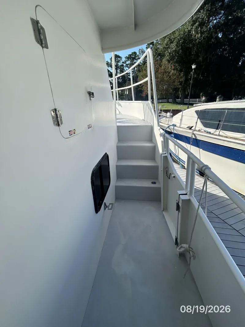 Slide: The Image of Steel Magnolia lower starboard side deck2 - 7522119