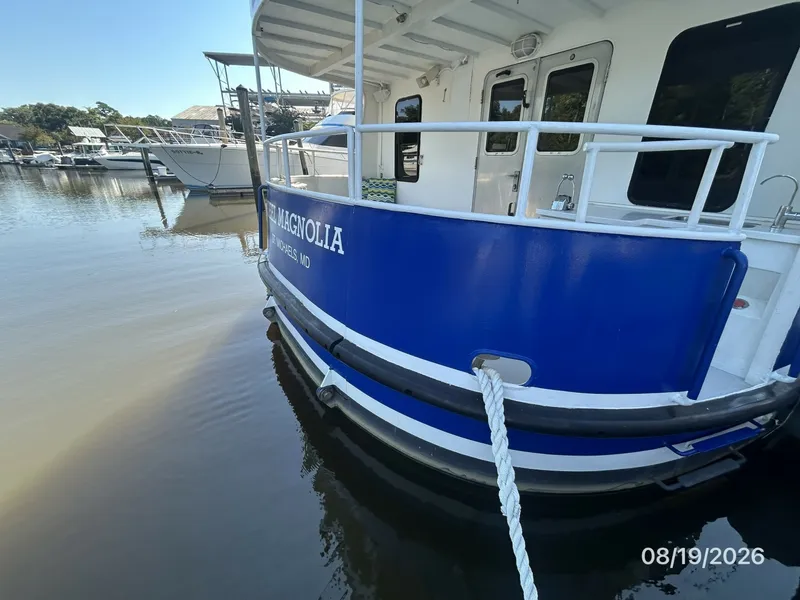 Slide: The Image of Steel Magnolia transom - 7522159