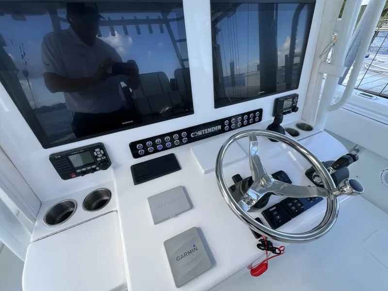 Slide: The Image of Contender 44 NAUTI GIRL - Helm 2021 Contender 44 NAUTI GIRL - 7521183