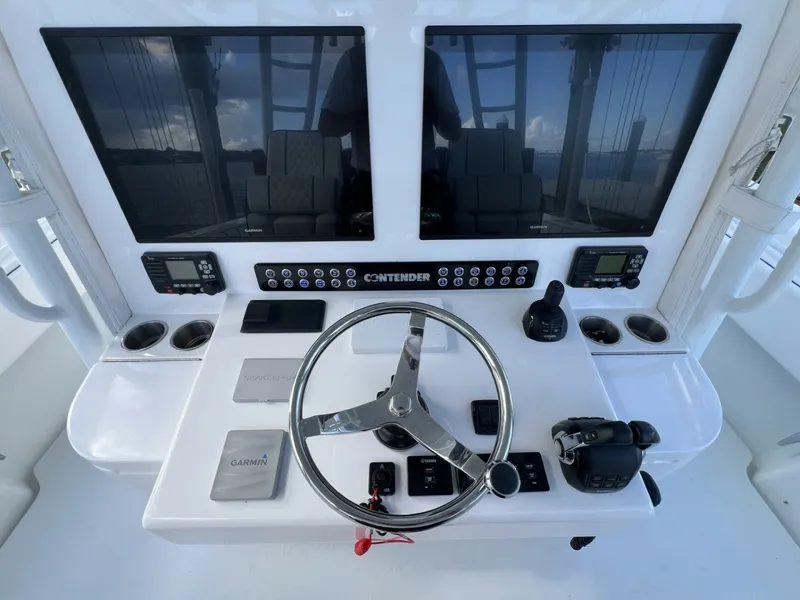 Slide: The Image of Contender 44 NAUTI GIRL - Helm 2021 Contender 44 NAUTI GIRL - 7521182