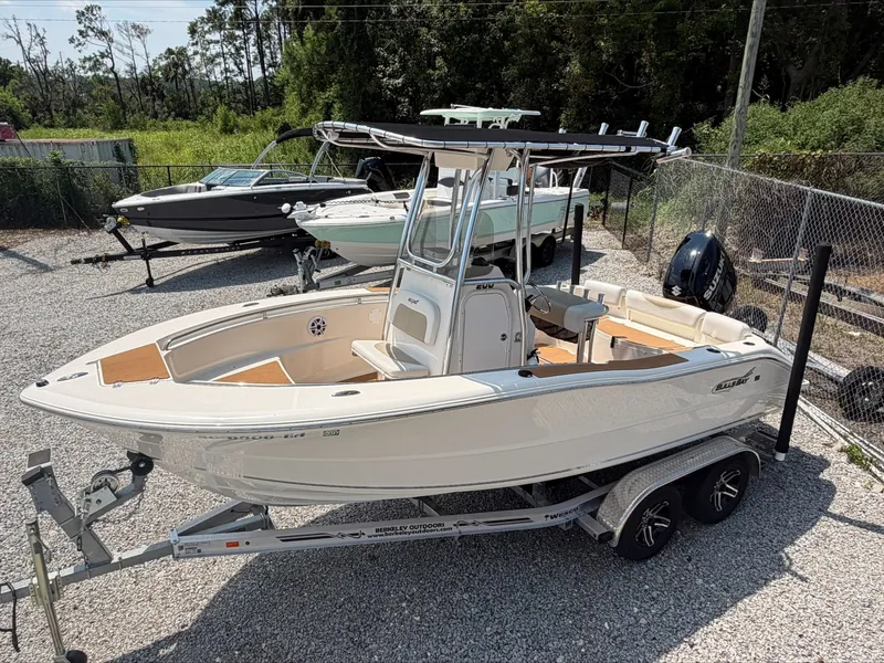 Slide: The Image of Bulls Bay 200 Center Console 2022 - 7521447