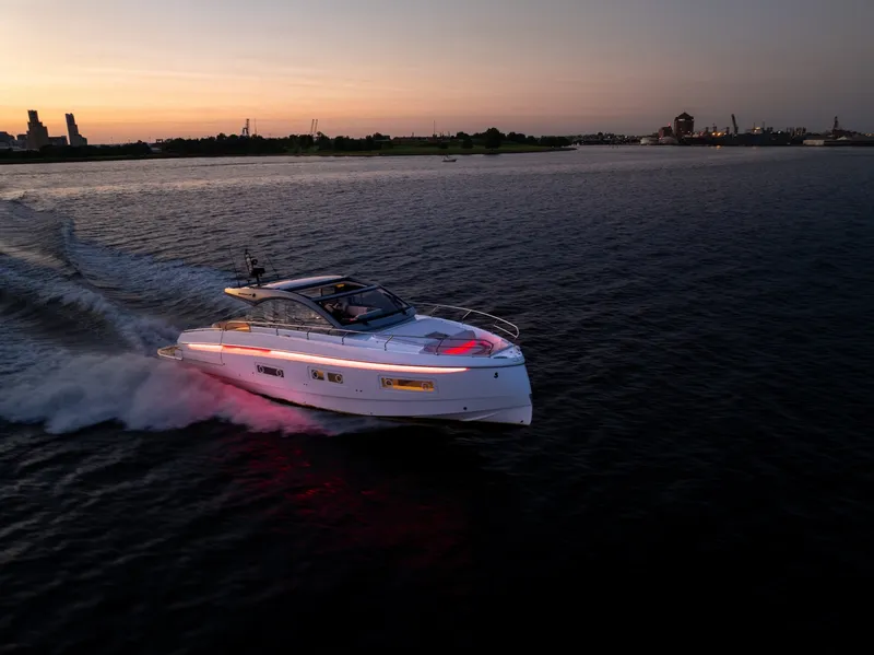 Slide: The Image of Beneteau 50 2027 - 7521617