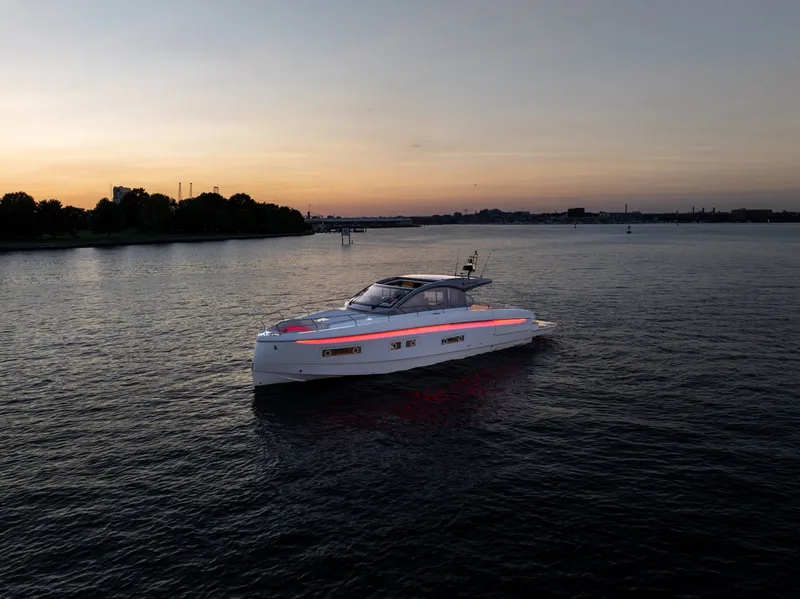 Slide: The Image of Beneteau 50 2027 - 7521607