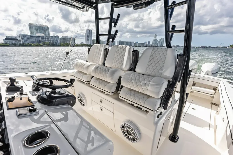 Slide: The Image of Valhalla Boatworks V-41 2022 - 7521864