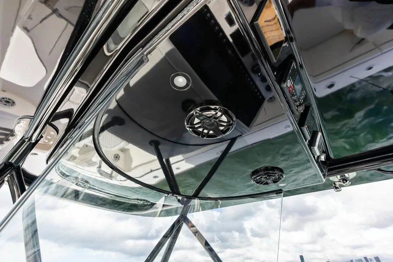 Slide: The Image of Valhalla Boatworks V-41 2022 - 7521871