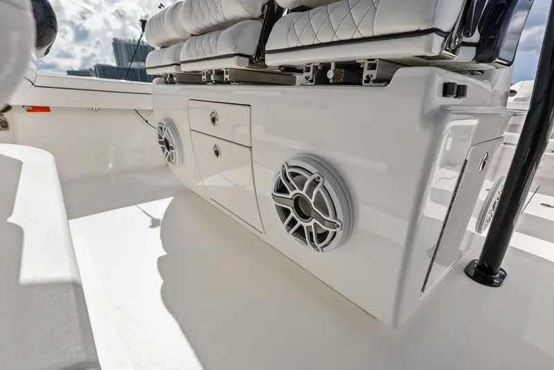 Slide: The Image of Valhalla Boatworks V-41 2022 - 7521877