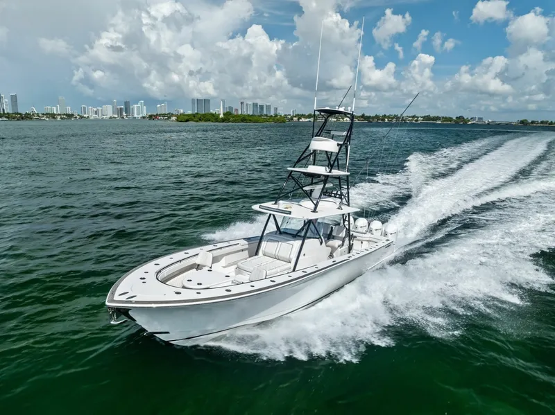 Slide: The Image of Valhalla Boatworks V-41 2022 - 7521843