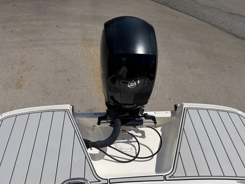 Slide: The Image of Jeanneau VR5 Bowrider OB 2023 - 7522092
