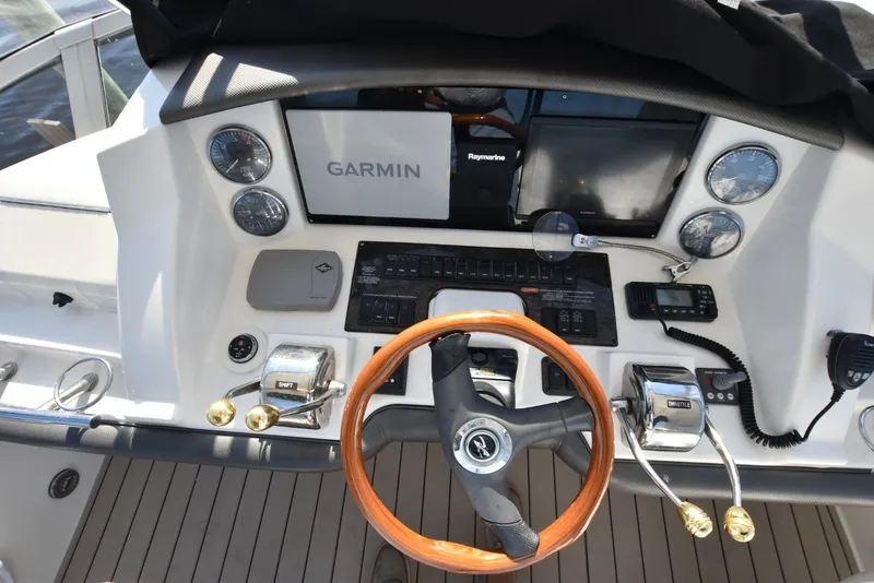 Slide: The Image of Sea Ray 36 Sedan Bridge 2007 - 8151387