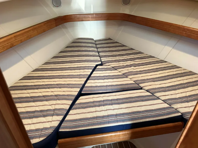 Slide: The Image of Mainship Pilot 34 2006 - 7522827