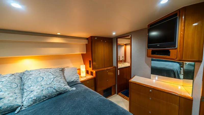 Slide: The Image of 2001 Viking 61 Convertible- Caliente- Master Stateroom - 7606806