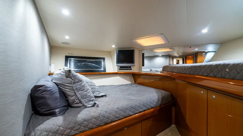Slide: The Image of 2001 Viking 61 Convertible- Caliente- Forward VIP Stateroom - 7606814