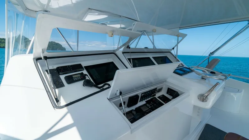 Slide: The Image of 2001 Viking 61 Convertible- Caliente- Helm - 7606830