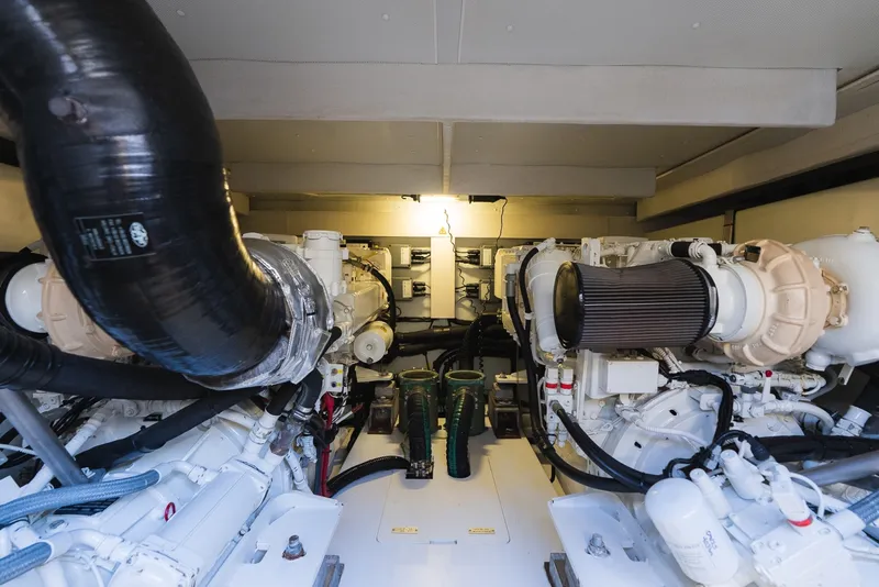 Slide: The Image of Azimut 60 Fly 2014 - 7526503