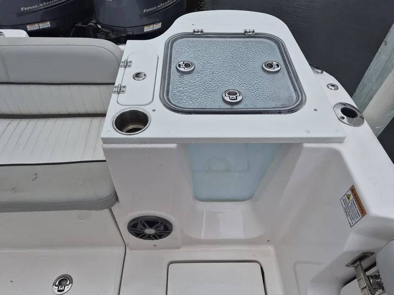 Slide: The Image of Sea Fox 268 Commander 2023 - 7526994