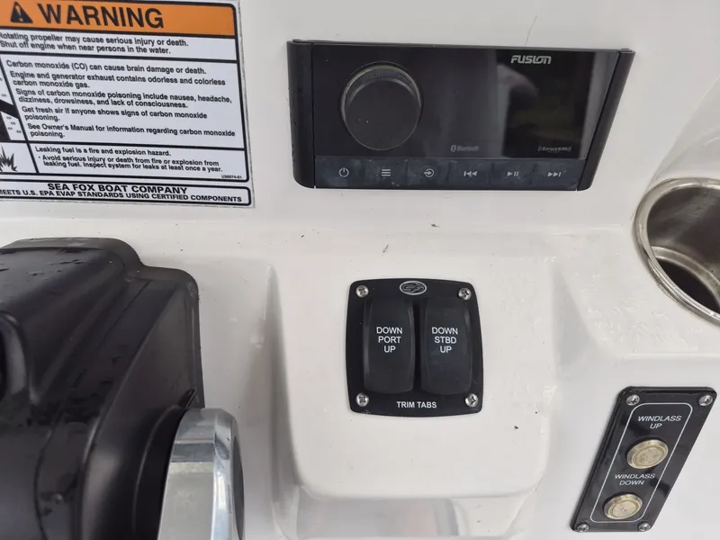 Slide: The Image of Sea Fox 268 Commander 2023 - 7526988