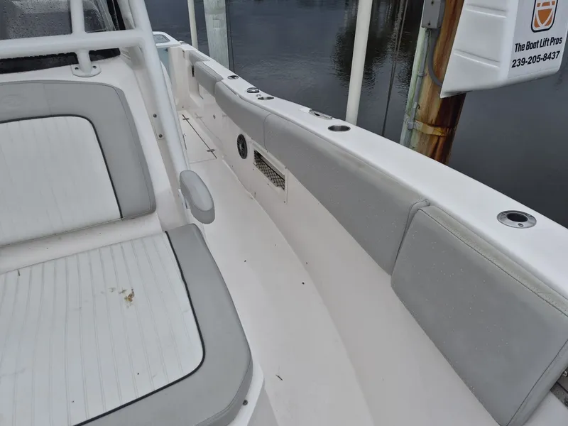 Slide: The Image of Sea Fox 268 Commander 2023 - 7526982