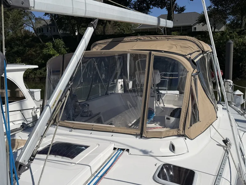 Slide: The Image of Hunter Passage 456 2002 - 8331315