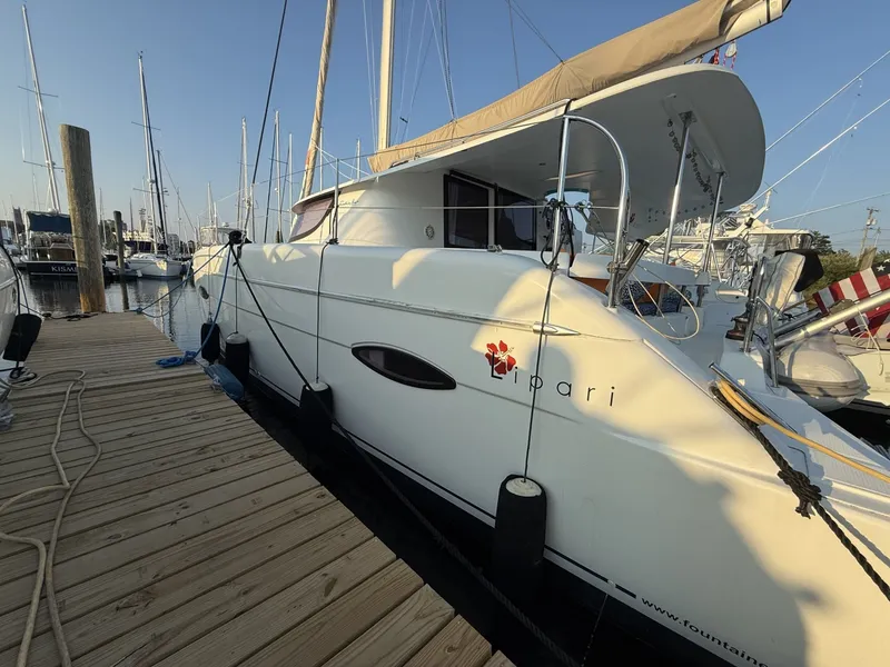 The Image of Fountaine Pajot Lipari 41 2012 - 7527903