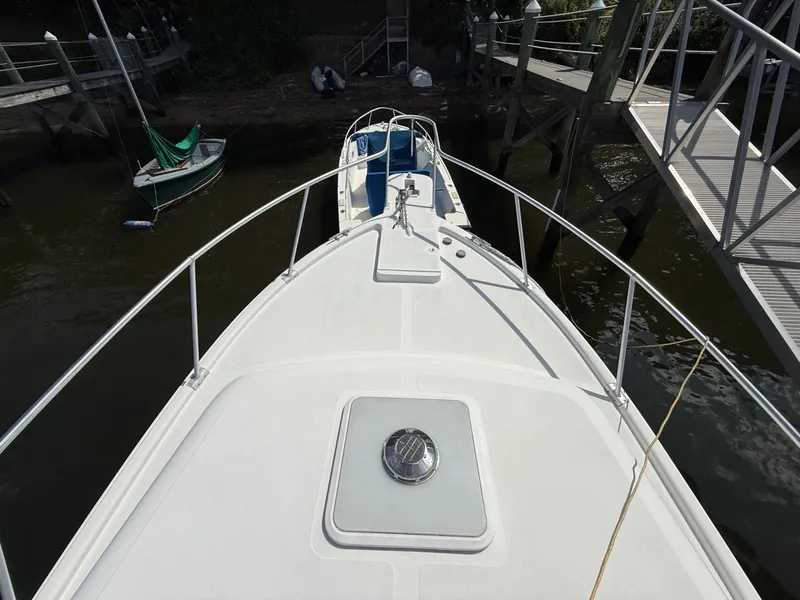Slide: The Image of Mainship 30 2000 - 7528020
