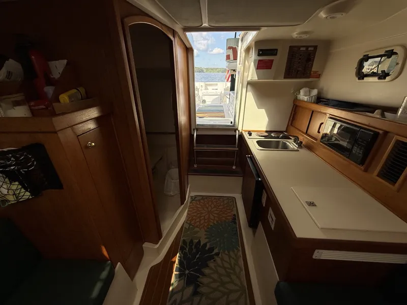 Slide: The Image of Mainship 30 2000 - 7527995