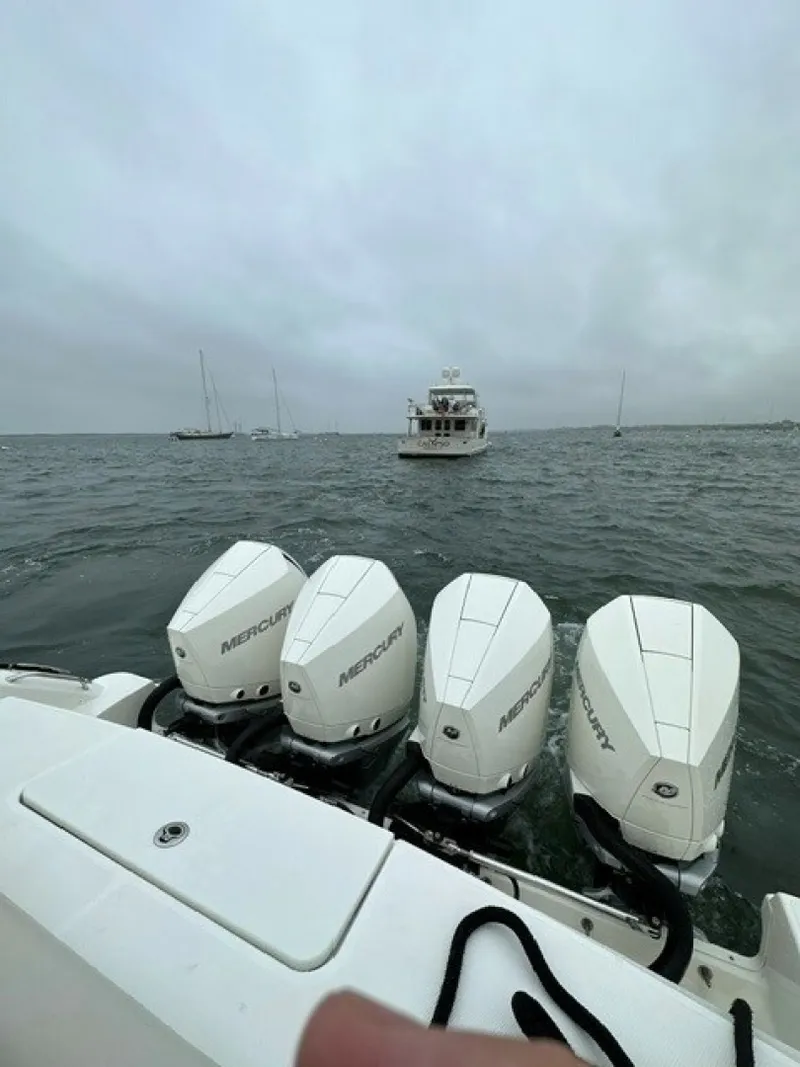 Slide: The Image of Boston Whaler 380 Outrage 2021 - 7528160