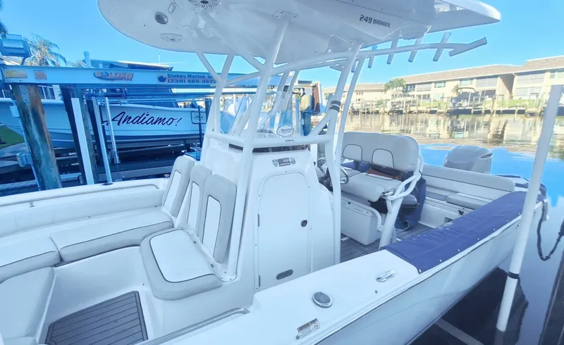 Slide: The Image of Sea Fox 249 Avenger 2020 - 7585540