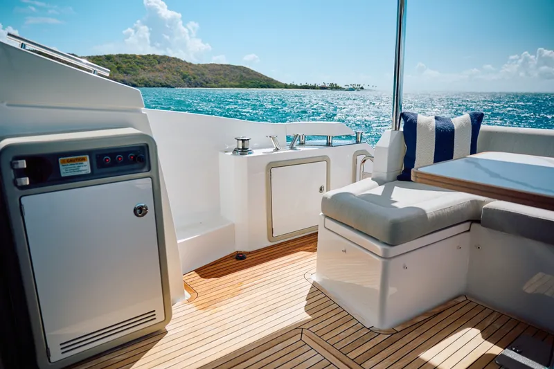 Slide: The Image of Azimut 50 Fly 2024 - 8045775