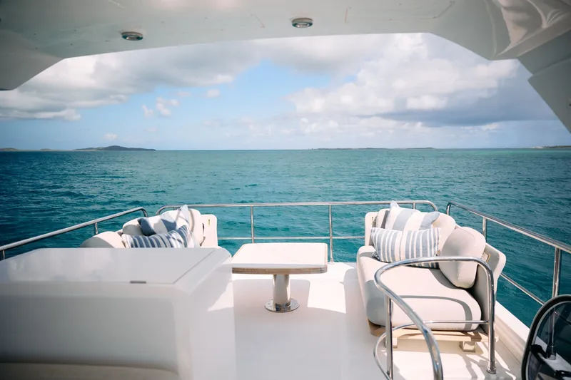 Slide: The Image of Azimut 50 Fly 2024 - 8045772