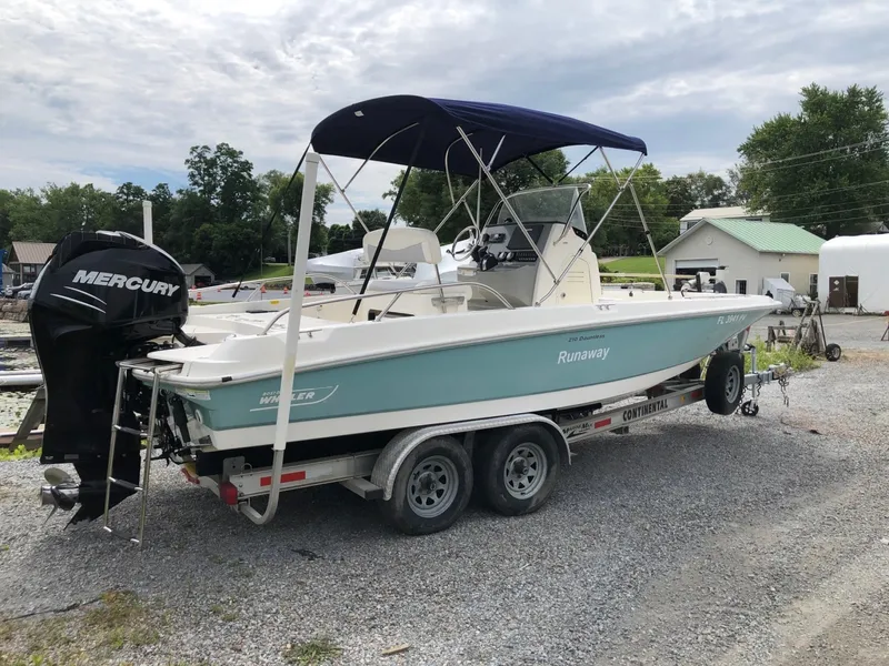 Slide: The Image of Boston Whaler 210 Dauntless 2015 - 7531223