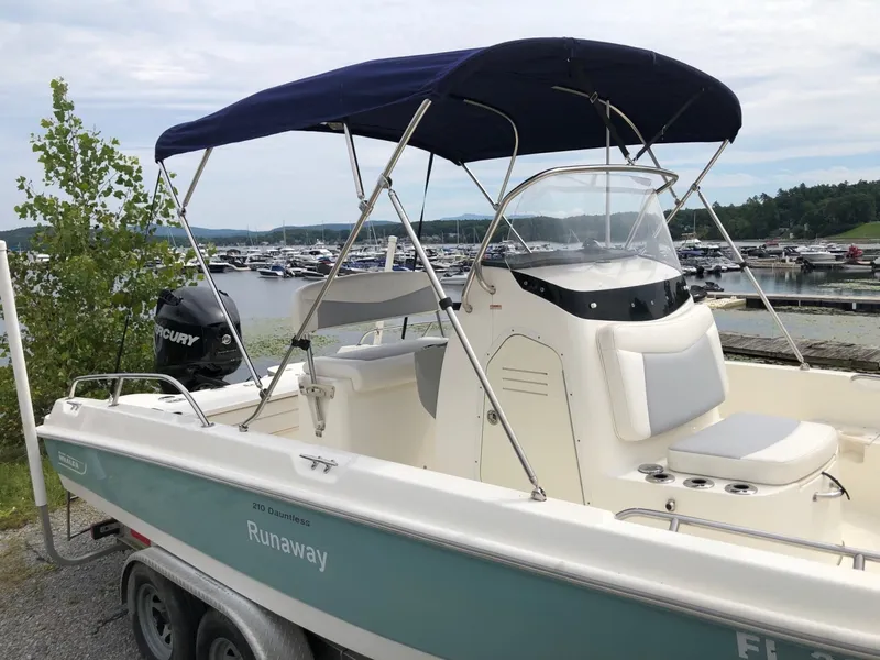 The Image of Boston Whaler 210 Dauntless 2015 - 7531226