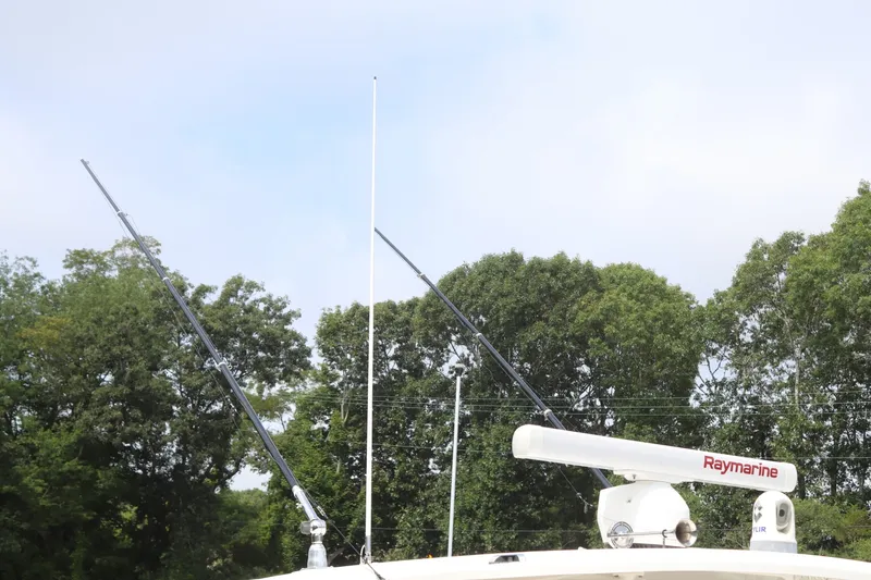Slide: The Image of Boston Whaler Outrage 2013 - 7531401