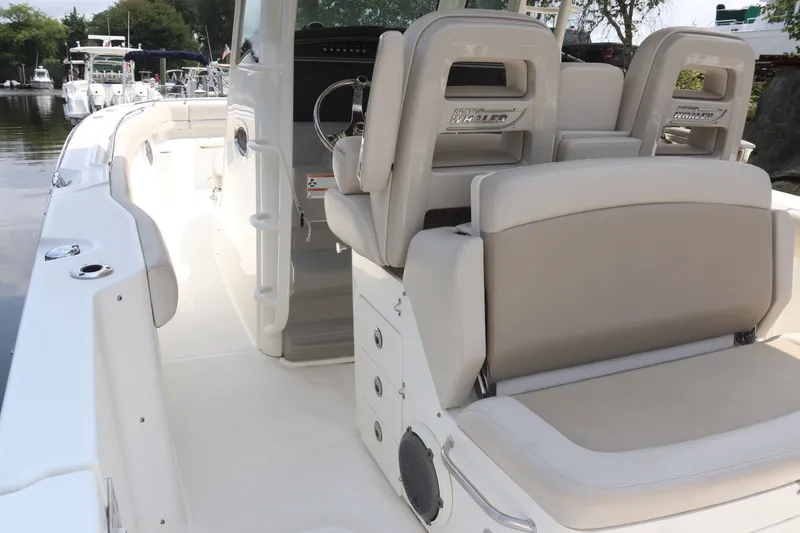 Slide: The Image of Boston Whaler Outrage 2013 - 7531379