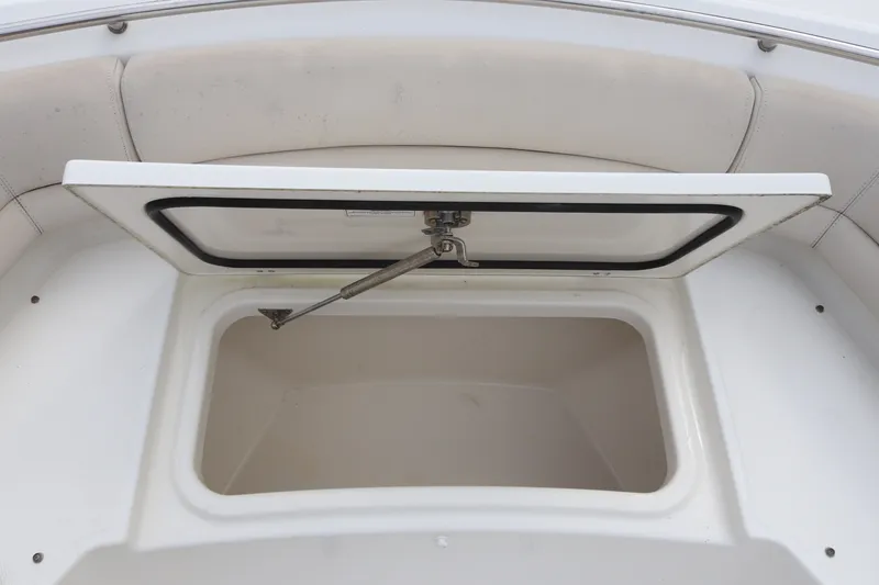 Slide: The Image of Boston Whaler Outrage 2013 - 7531370