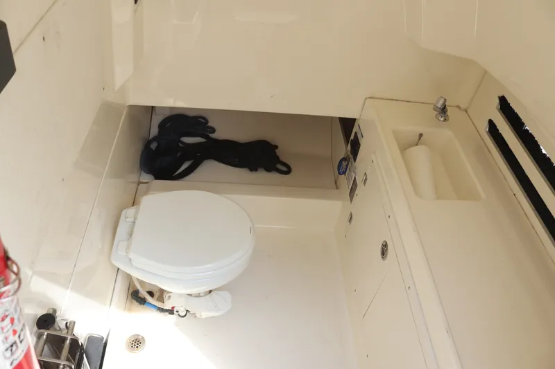Slide: The Image of Boston Whaler Outrage 2013 - 7531375