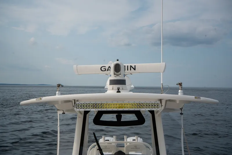 Slide: The Image of Regulator Marine 34 2021 - 7531604